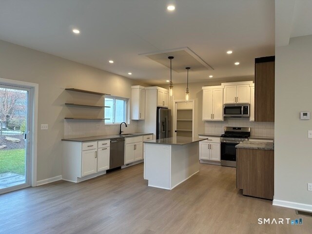 Photo - 62 Soundview Ave