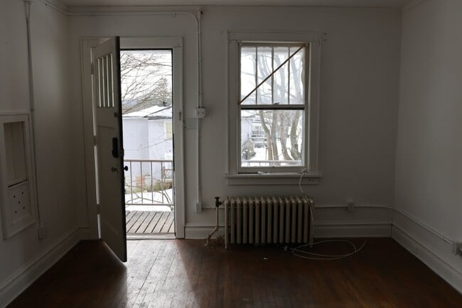 Photo - 231 S Heber St