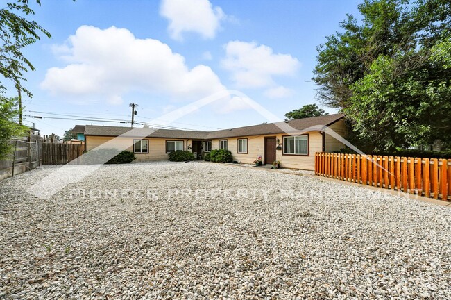 Photo - Charming Condo with Washer/Dryer and Reserved Parking