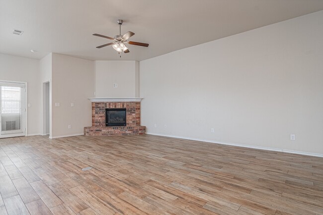 Photo - 6719 Yellow Rose Ct