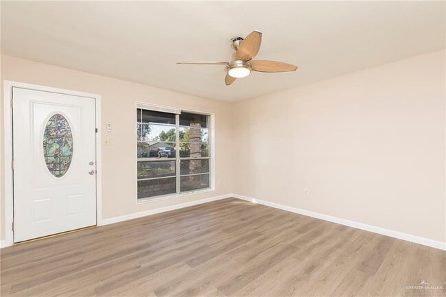 Photo - 39 Pecan Ave