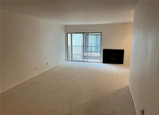 Photo - 55 Knolls Crescent