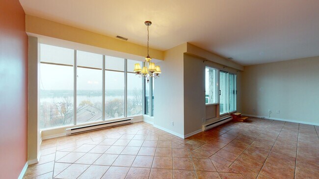 Photo - 4181 Rue de la Seine