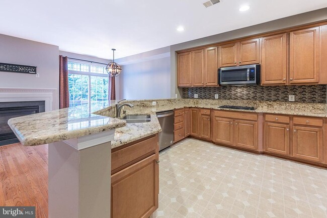 Photo - 117 Herndon Mill Cir