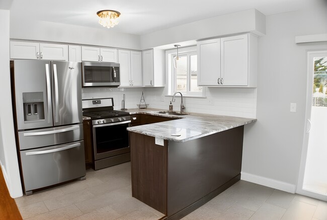 Photo - 9768 Lincoln Ct