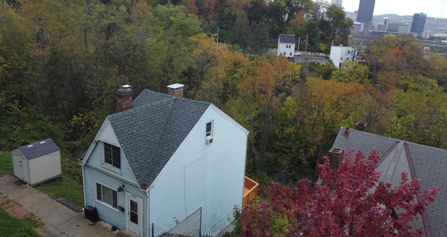 Photo - 1005 Saint Martin St