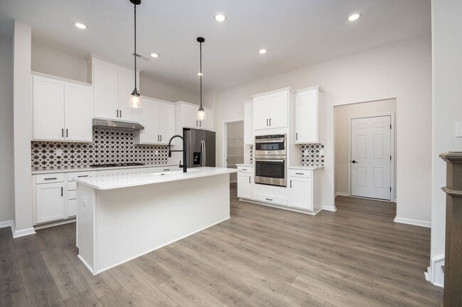 Photo - BEAUTIFUL TOWNHOME IN TERRACES AT FARMINGTON