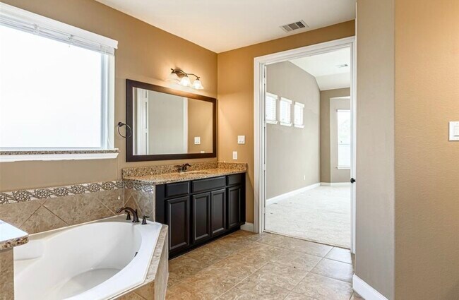 Photo - 4607 Rockton Hills Ln