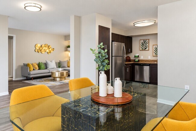 Elevate your lifestyle at Club Mira Lago. Enjoy modern interiors with stylish furnishings and a welcoming atmosphere. This stunning setting is perfect for entertaining or relaxing after a long day. Schedule your visit today and see it for yourself!