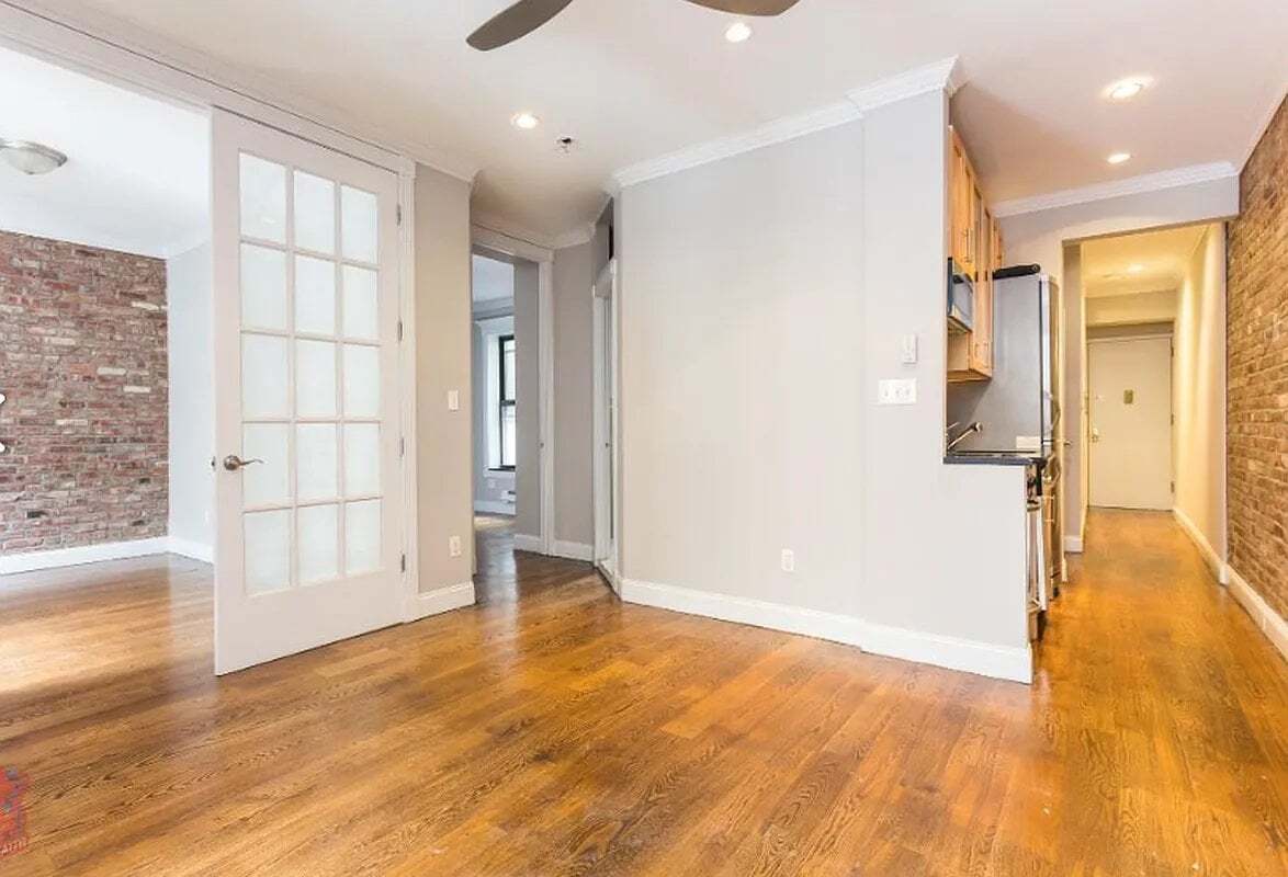 Photo - 318 Second Avenue Unit 5
