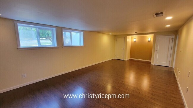 Photo - 1419 108th Ave SE