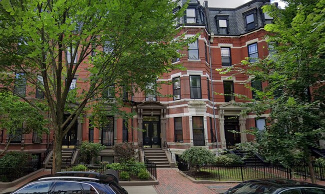Photo - 238 Marlborough St Condo