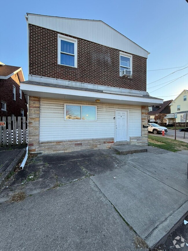Building Photo - 800 North St Rental