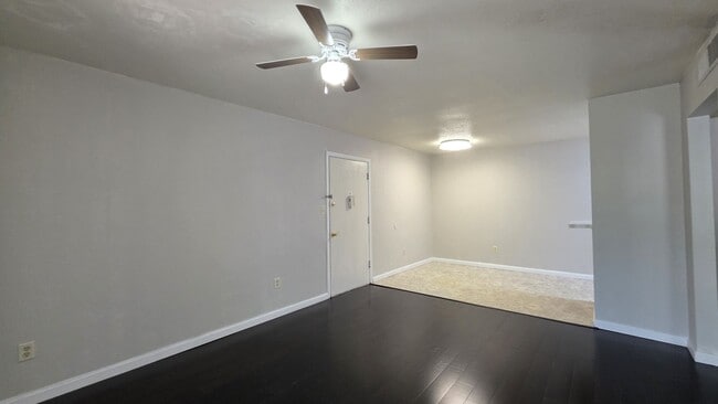 Photo - FOR RENT 1 bed 1 bath condo across VA hospital, available now. Unit A23