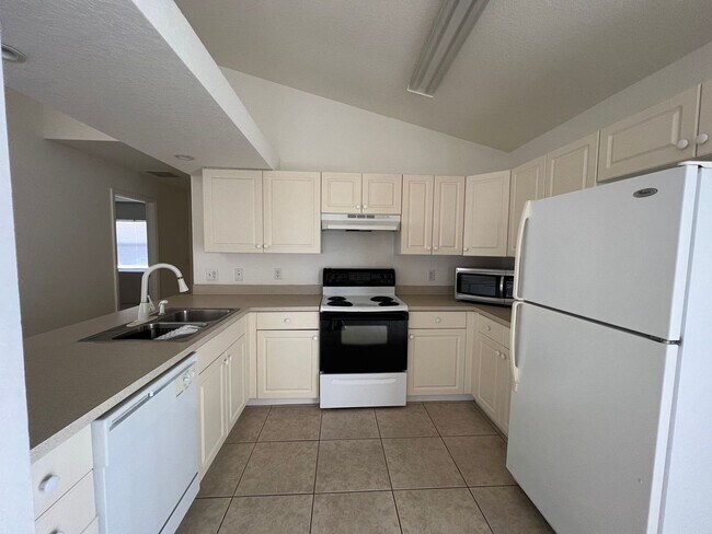 Photo - Vero Beach 2 bedroom