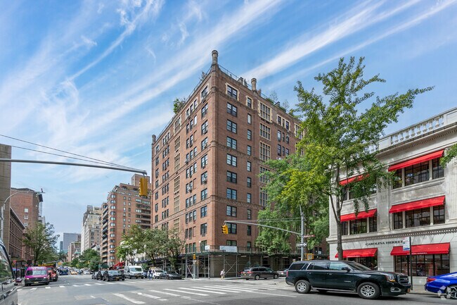 Photo - 14-16 E 75th St