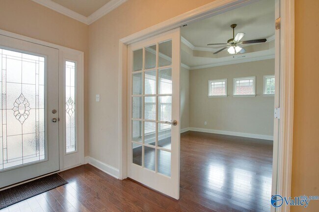 Photo - 407 E Mossyleaf Dr SW
