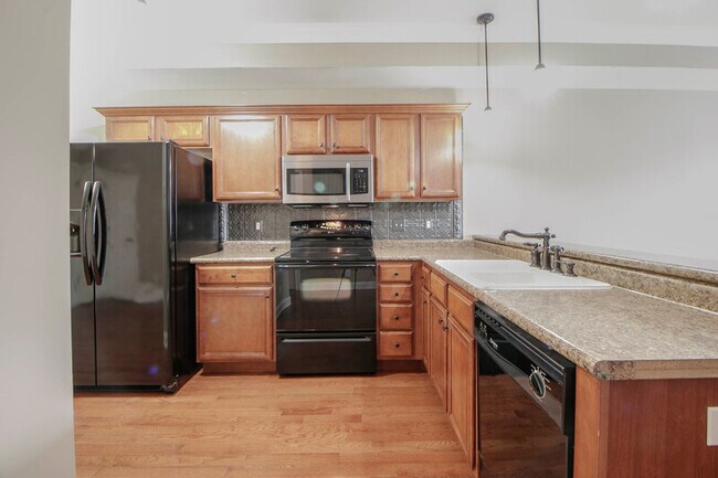 605 Anderson Dr