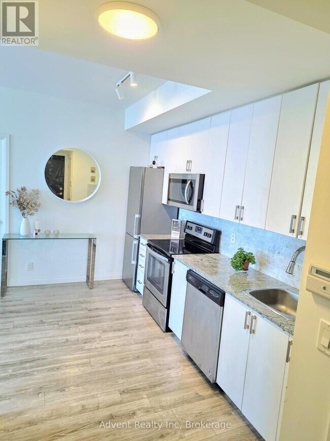 Photo - 22 E Haven Dr Unit 1113