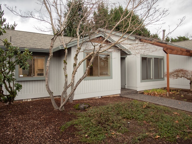 Photo - 15729 NE Fremont St