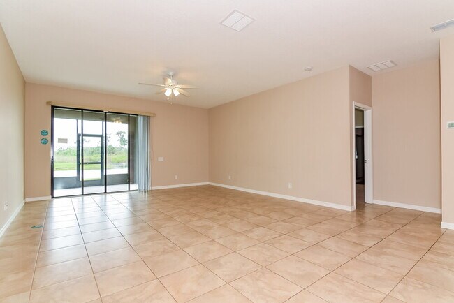 10615 55th Ct E