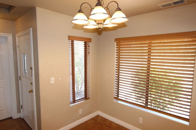 Photo - 4BR Home in Rio Homes | Split Floor Plan + Near NAU & CCC