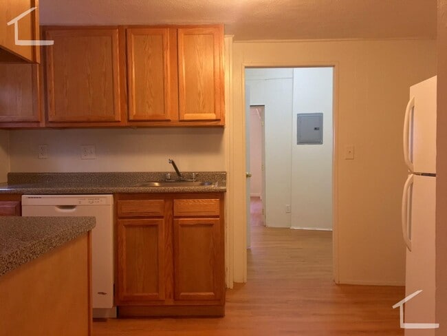 Photo - 119 Sutherland Rd Unit A