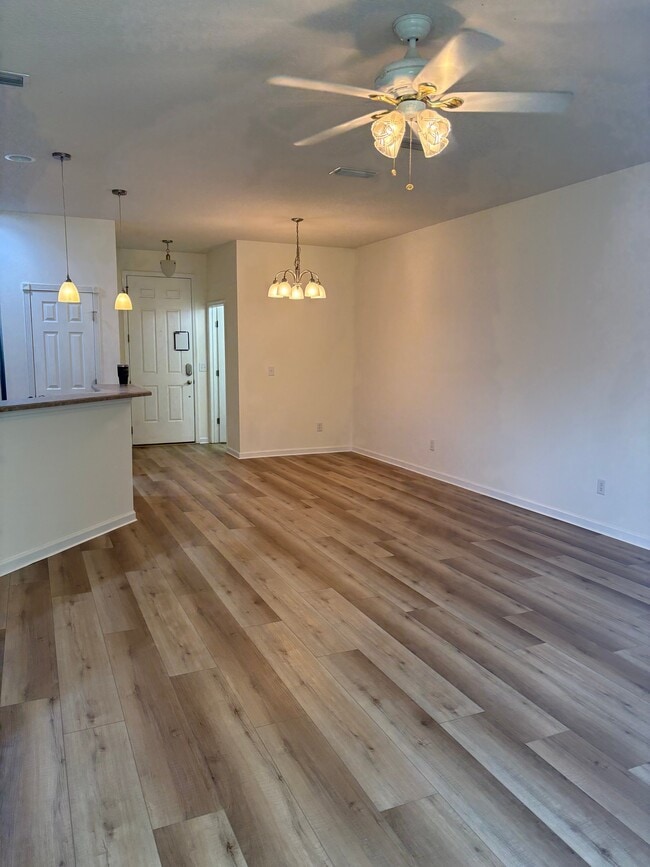 Photo - 654 Mount Olympus Blvd