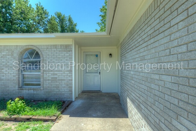 Photo - For Lease | Sand Springs | Available Now!