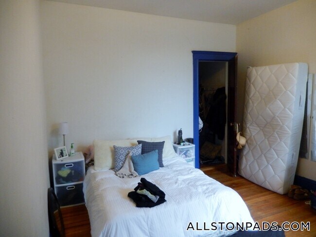 Photo - 21 Long Ave Unit 3