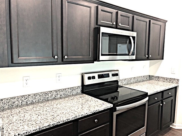 Photo - 198 Orion Way