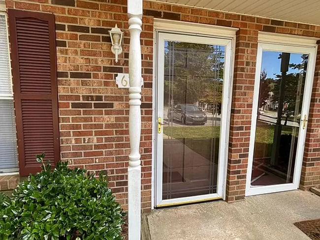 610 Cedarbrook Ct