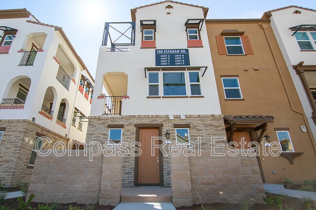 Building Photo - 198 Esfahan Dr Rental