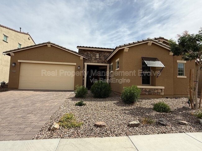 Building Photo - 8723 W Vista Ave