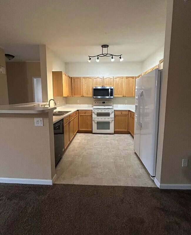 8465 S Holland Way Unit 206