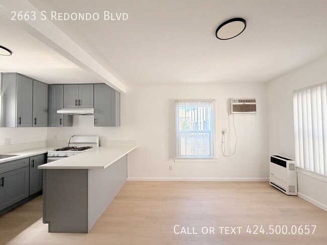 2663 Redondo Blvd