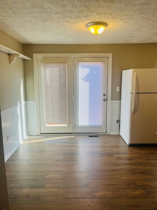 Photo - Hillview 3BR with Finished Basement & Big ...