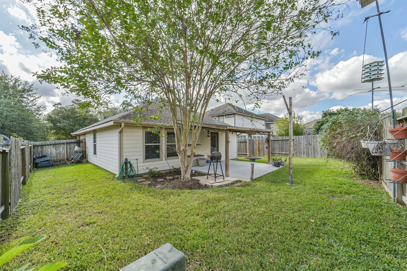 Photo - 1609 Peach Dale Ct