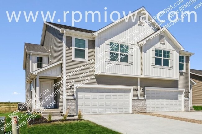 WAUKEE SCHOOLS!! 4 Bedroom, 2.5 Bathroom N... - WAUKEE SCHOOLS!! 4 Bedroom, 2.5 Bathroom N... House