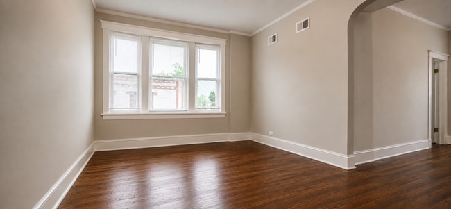 Photo - 901 N Leavitt St Unit 901 - 3