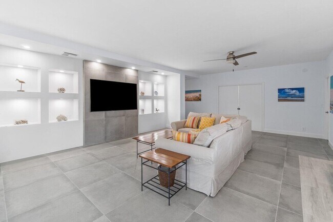 Photo - 122 Andrews Ave Unit 2-A