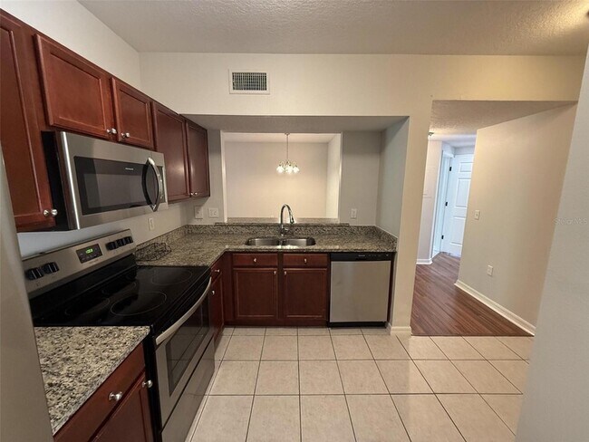 6439 Cypressdale Dr Unit 102