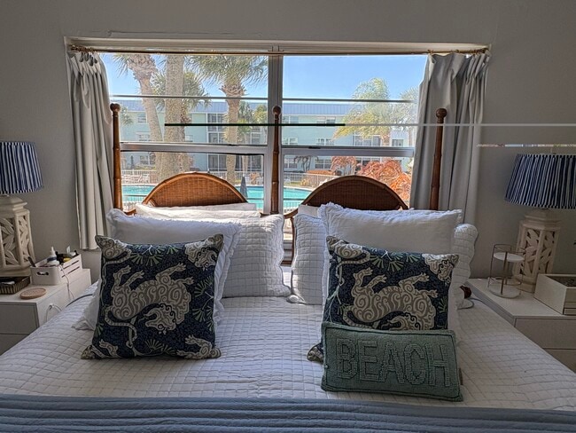 Photo - 325 N Causeway Unit B-207