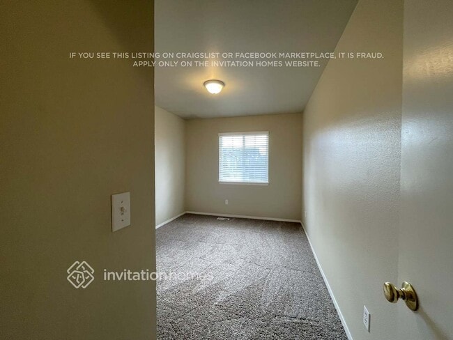 Photo - 3807 230th St E