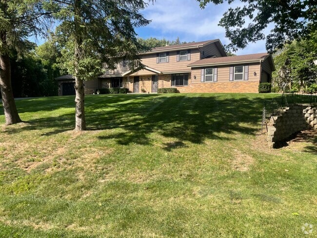 Building Photo - 611 Saint Johns Dr Rental