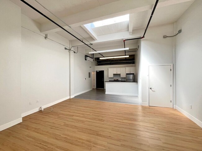 Building Photo - 5701 International Blvd Unit 50