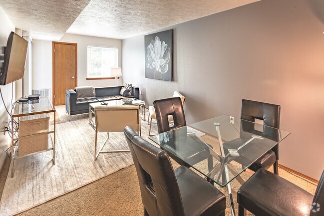 Photo - Raleigh House Apartments