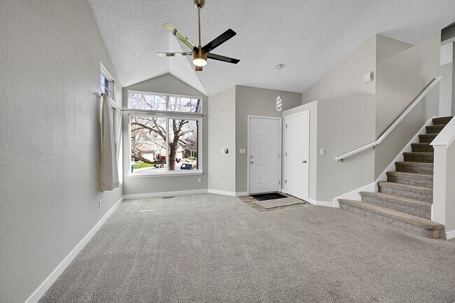 Photo - 5 bedroom, 4 bath home with 2 car garage