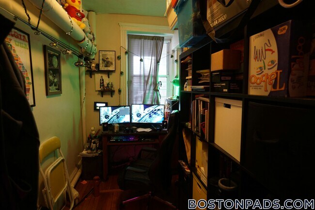 Photo - 116 Washington St Unit 1