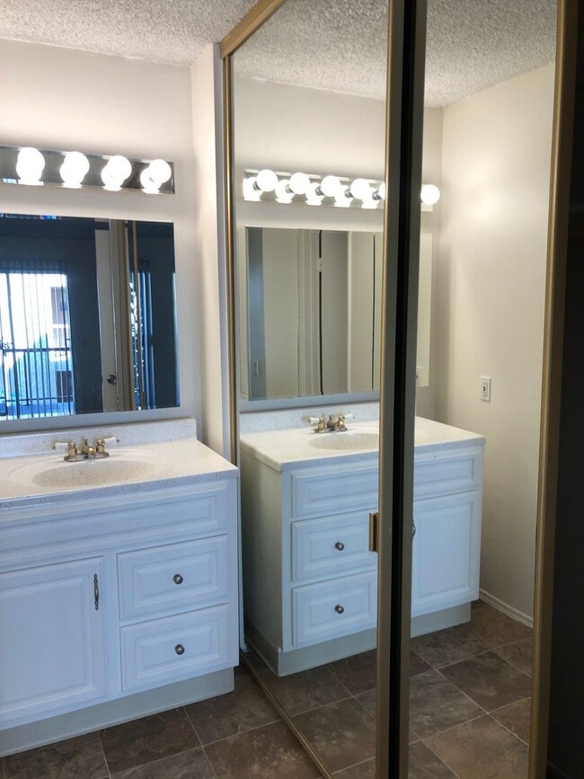 Photo - 2 bedroom and 2 bathroom condo in Mission Valley